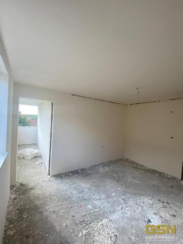 14-ÇAYIROVA YENİMAHALLE MERKEZİ KONUMDA 3+1 OCAK 2025  TESLİM DAİRELER